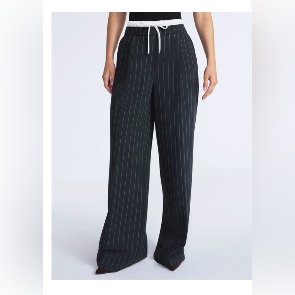 Women's Black Pinstripe Double Waisted Pants Sz 0